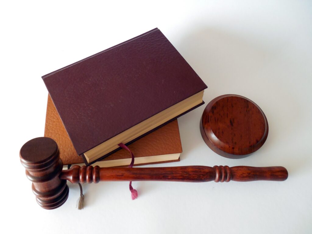 Best Multi-State Labor Law Compliance Software for Standardizing Corporate Employment Contracts