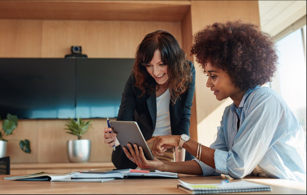 How to create an employment contract without hiring a lawyer
